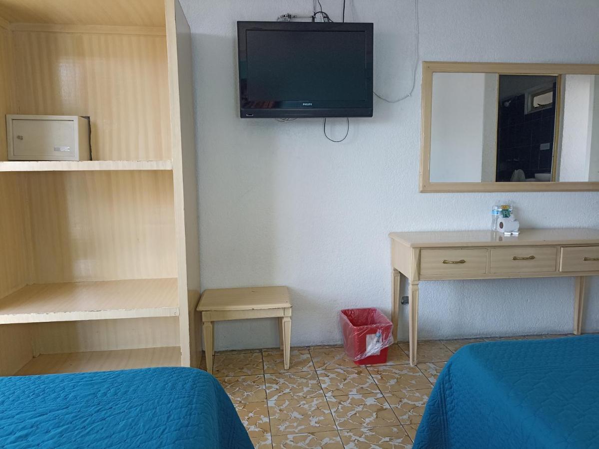 Hotel Viena Irapuato Eksteriør billede